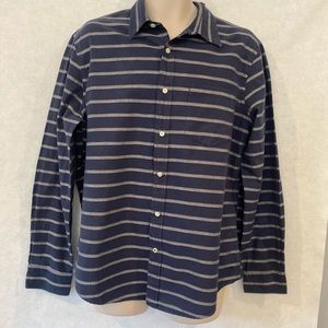 American eagle men’s button down